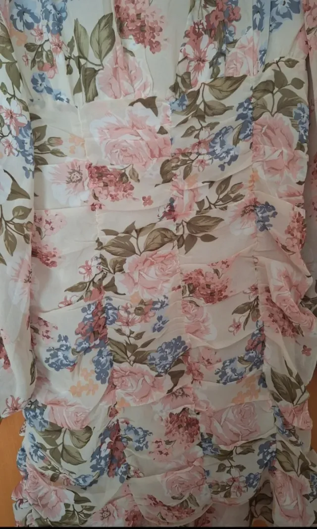 Vestido fiesta floral manga larga