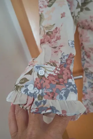 Vestido fiesta floral manga larga