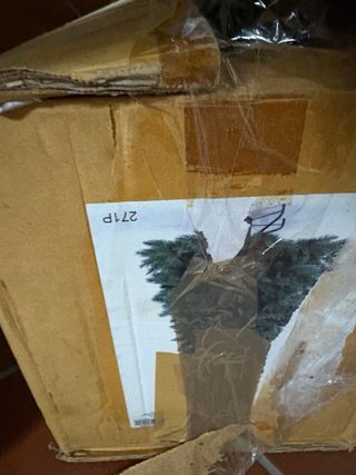 Árbol de Navidad.  Lo vendo sin decoración