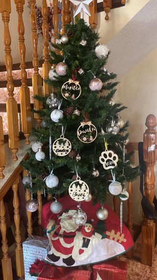 Árbol de Navidad.  Lo vendo sin decoración