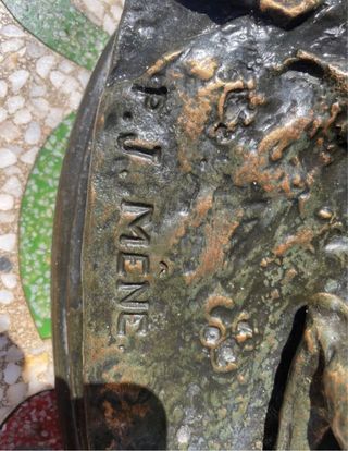 Figura P.J. Mene Bronce.