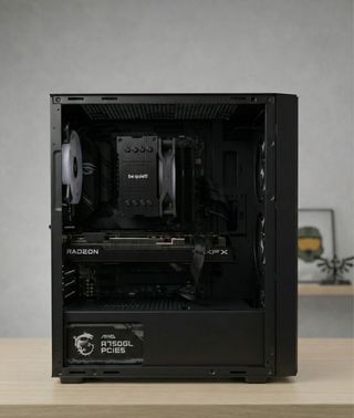 PC Gaming RX 7700 XT + Ryzen 7 (Garantía PcComp)