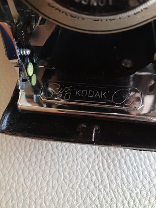 Cámara Kodak Six-20