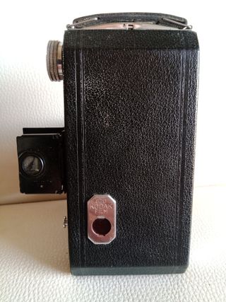 Cámara Kodak Six-20