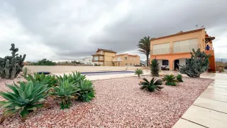 Casa en alquiler en primera línea de playa Oliva