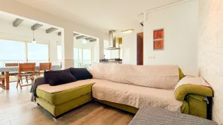 Casa en alquiler en primera línea de playa Oliva