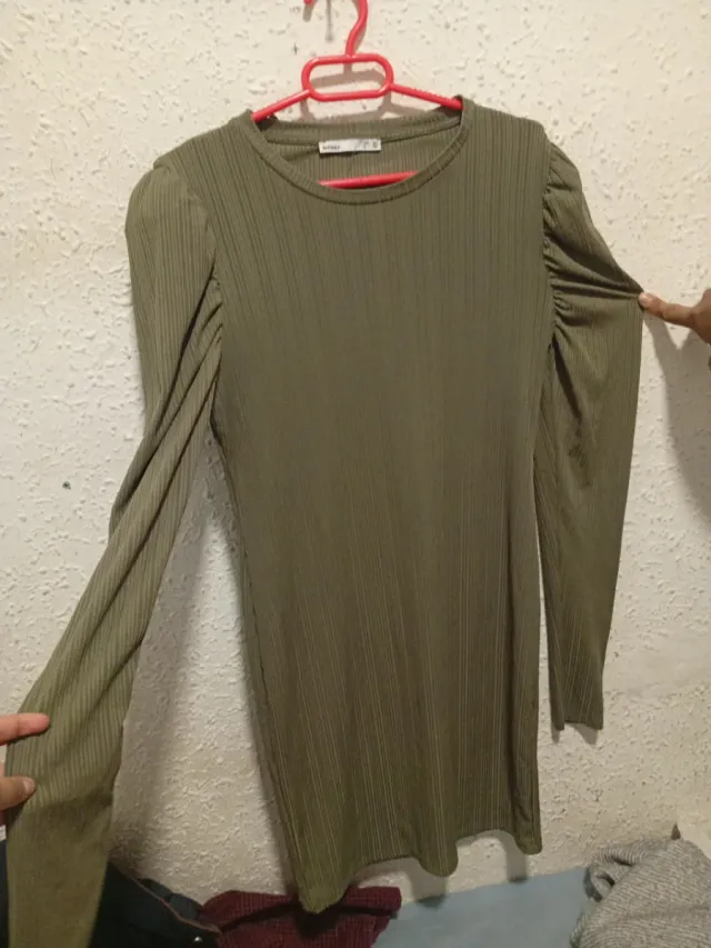 Vestido verde manga larga