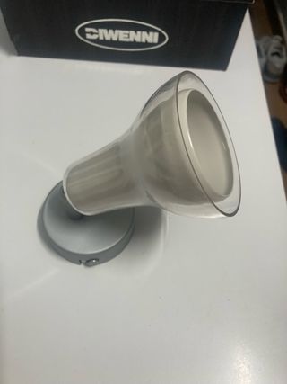 Foco de pared giratorio