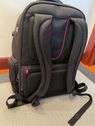 Mochila Samsonite Negra Nueva