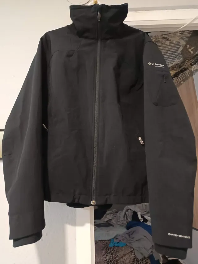 Chaqueta Columbia Titanium Negra