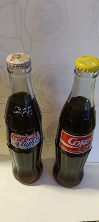 2 bottiglie Coca-Cola Light e Classica anno 2002
