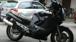 Suzuki GSX 750 F 91'