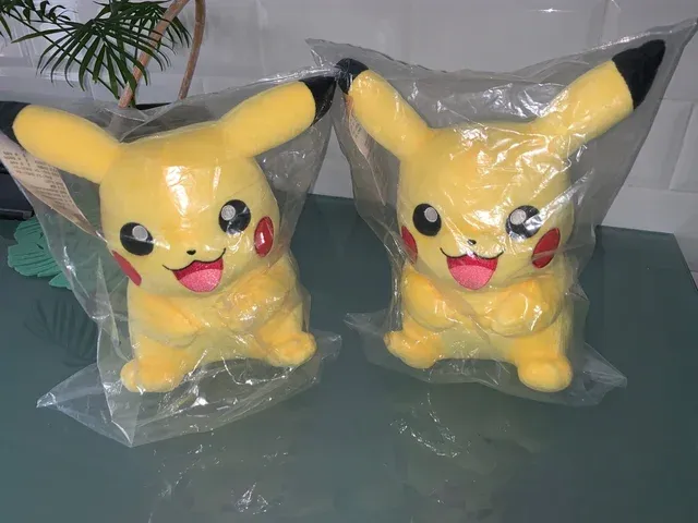 Peluche Pokémon - Pikachu 24cm