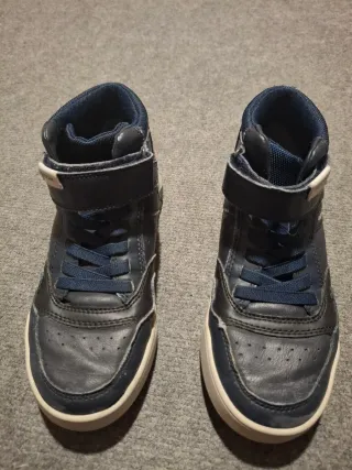 Zapatillas Geox niño azul y blanco