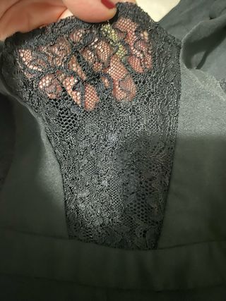 Mono Zara negro con lazos