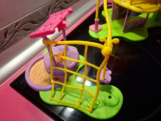 Súper Parque de juegos Pinypon.