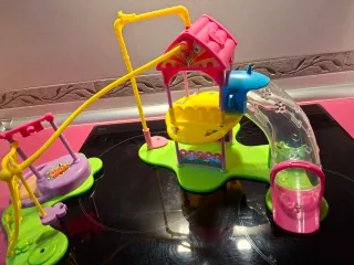 Súper Parque de juegos Pinypon.