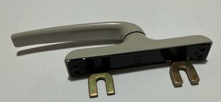 Manilla ventana aluminio