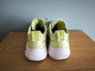 Zapatillas ASICS Verde y Amarillo