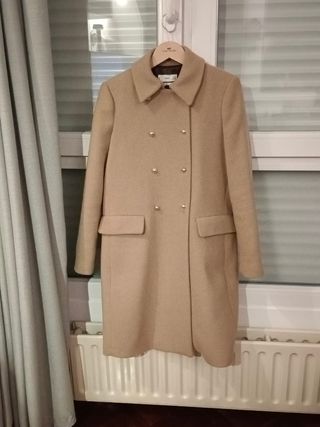 Abrigo nuevo L Mango