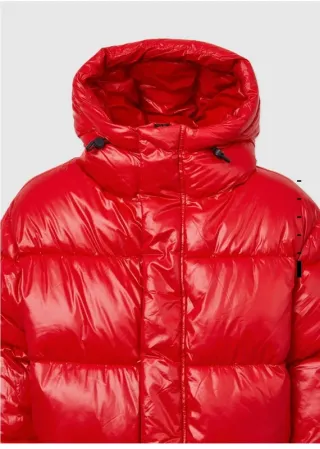 Giubbino rosso lucido con cappuccio