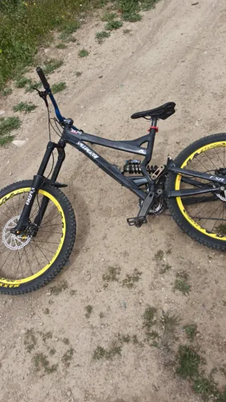 Bicicleta Specialized Enduro