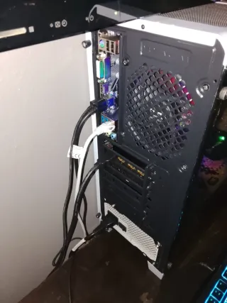 Caixa de PC Aerocool Cylon ATX