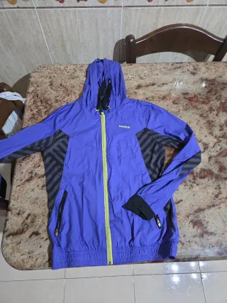Chaqueta Reebok Mujer Morado y Gris