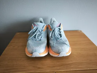 Zapatillas Hoka Azul y Rosa