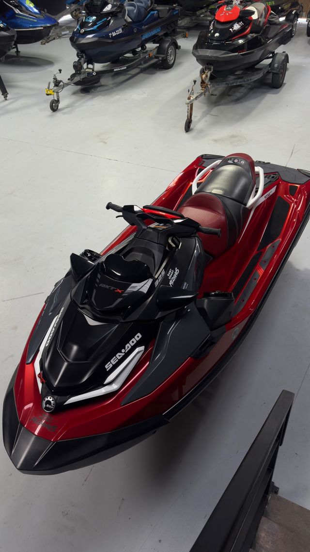 Sea-Doo RXT-X RS 325 2025
