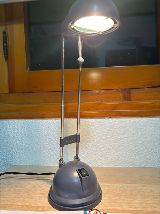 Lámpara Salón y de regalo otra de Estudio.