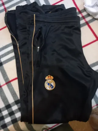 Chándal Real Madrid Blanco y Negro