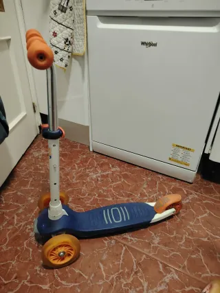 Patinete infantil 3 ruedas con luces