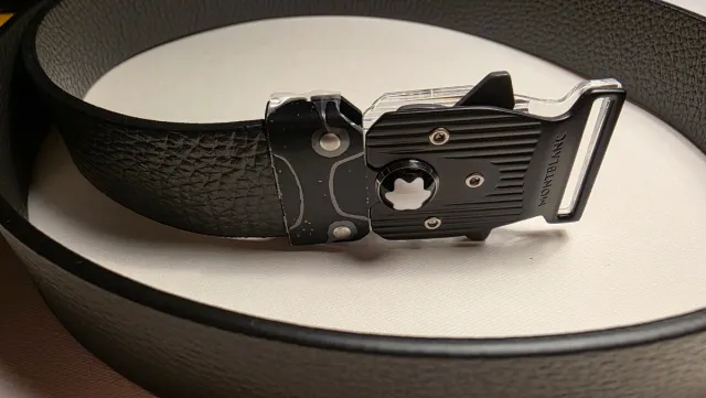 Cinturón Montblanc MLock 4810 Cuero Gris Oscuro