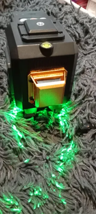 Nivel Láser Autonivelable Verde