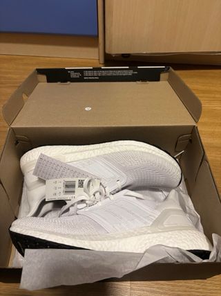 Zapatillas Adidas Ultraboost 20 Talla 43 1/3