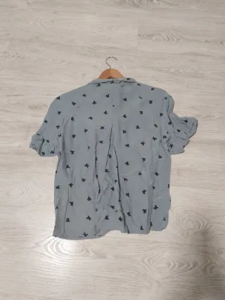 Blusa Dolores Promesas gris con lazo