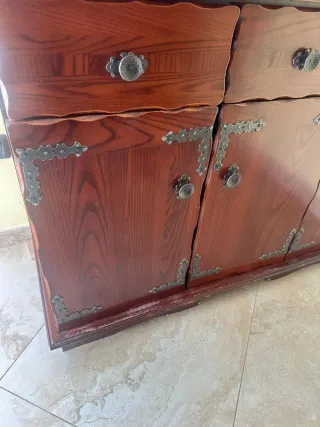 Cristalliera antica da salotto in legno