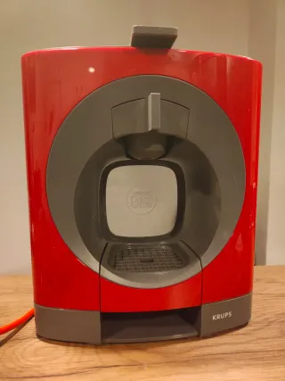 Cafetera Dolce Gusto Krups Roja