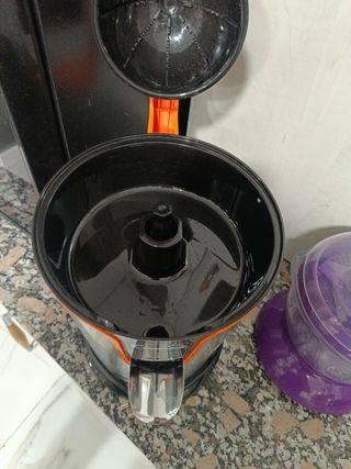 Exprimidor Comelec Eléctrico