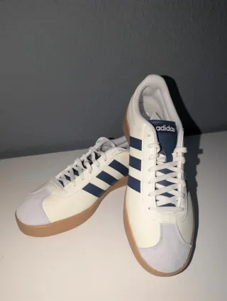 Zapatillas VL Court Base Adidas