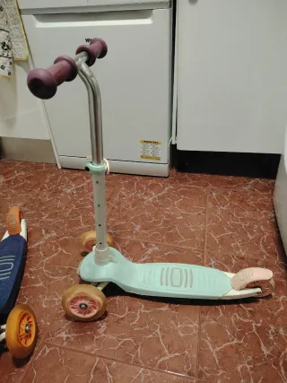 Patinete 3 Ruedas Infantil con Luces