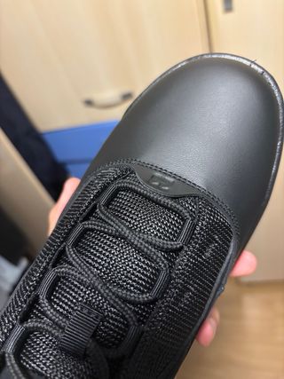 Zapatillas Jordan Max Aura 2 Talla 43