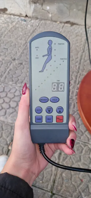 Sillón de masaje negro seminuevo