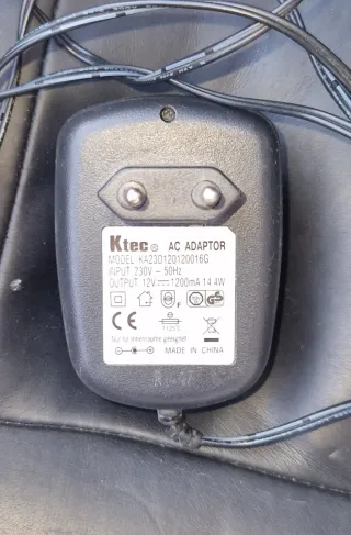 Sillón de masaje negro seminuevo