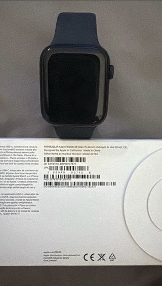 Apple Watch SE (Gen 2) 44mm Midnight