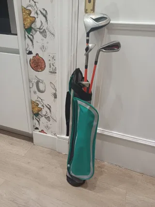 Set Palos Golf Niño Zurdo 6-8 Años