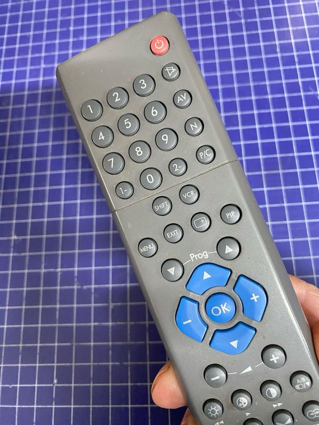 Comando universale TV video Comgenius