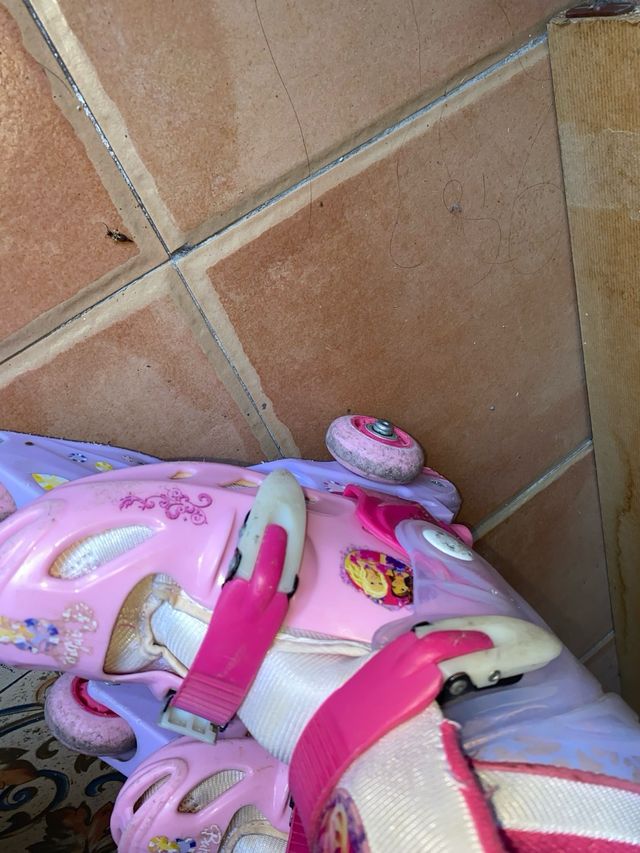 Patines de tres ruedas Barbie rosas