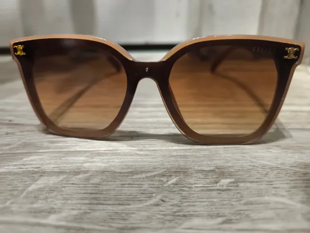 Gafas de sol Celine marrones y doradas